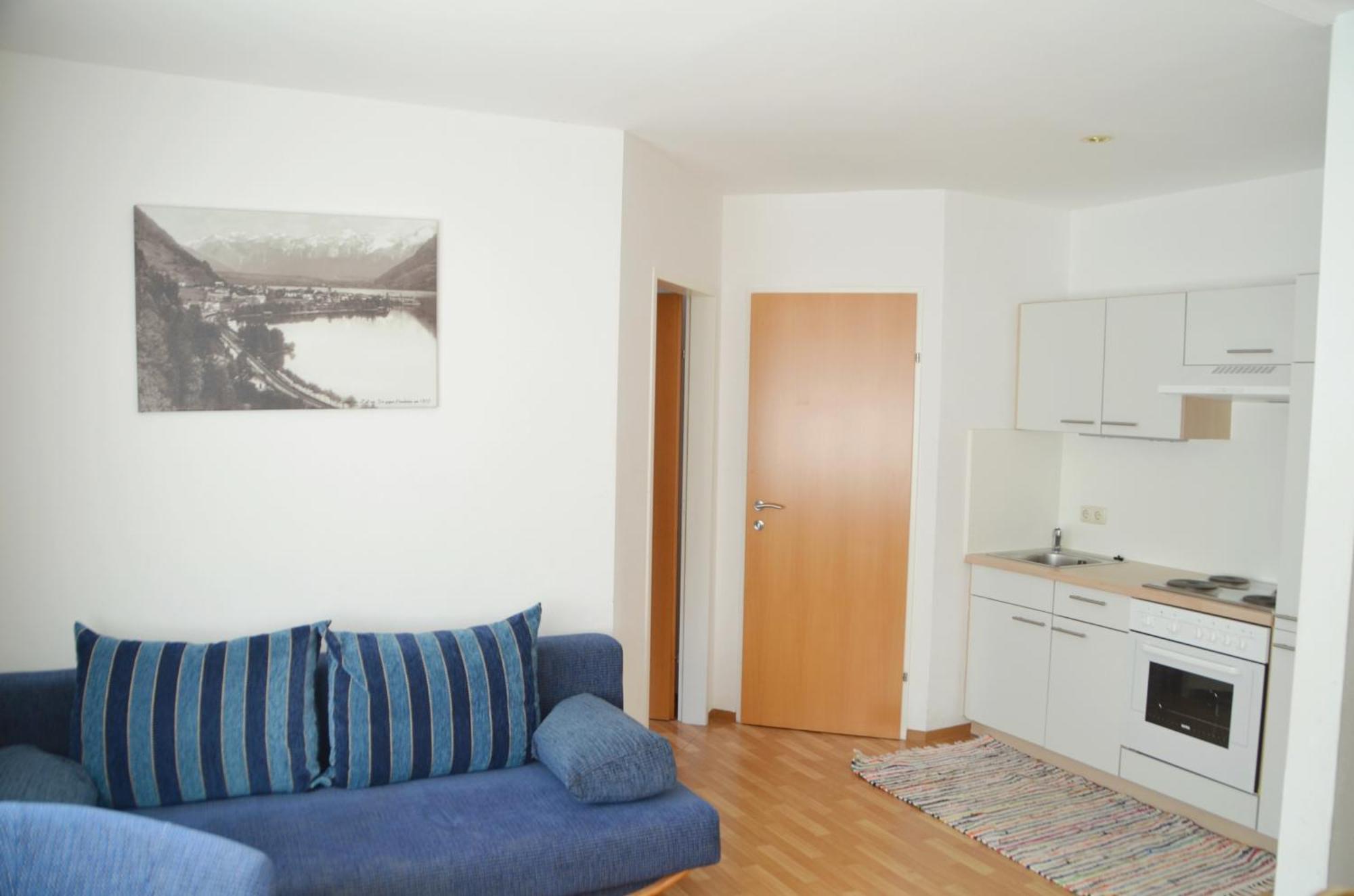 Neue Post - Apartments Zell am See Ruang foto