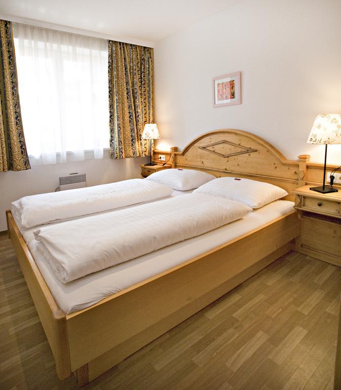 Neue Post - Apartments Zell am See Ruang foto